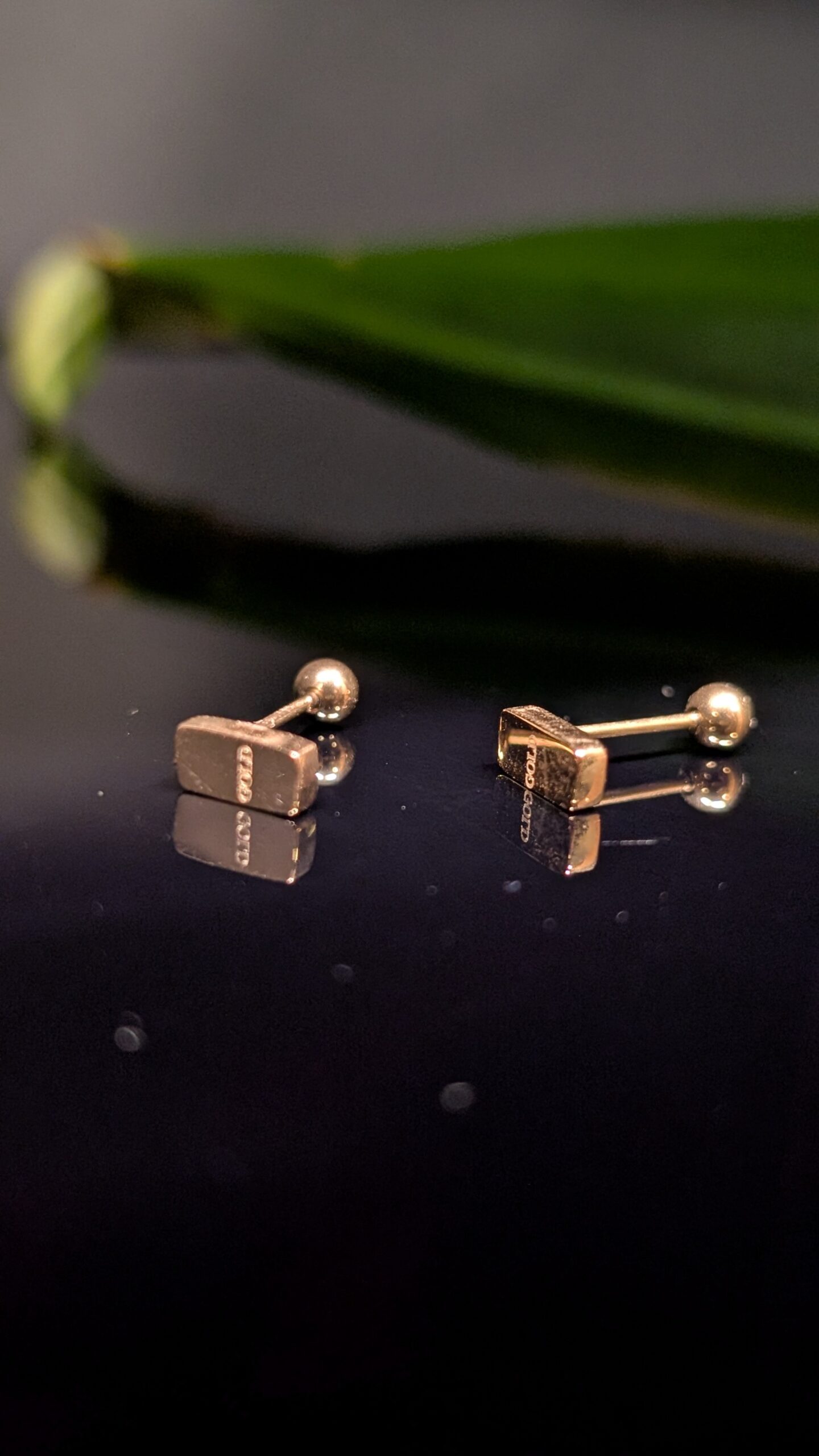 Blizgus.lt – medicininio metalo papuošalai auskarai grandinėlės pakabukai